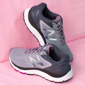New Balance 840v4, women's gray, black and pink athletic shoes.